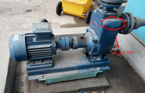 自吸泵漏水原因图片