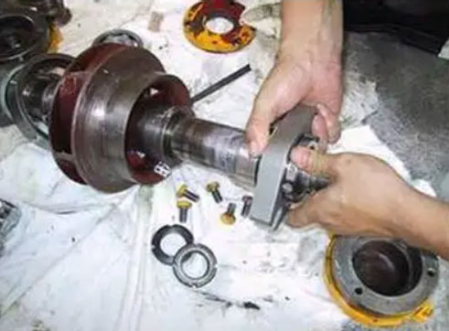 循环泵机封更换图