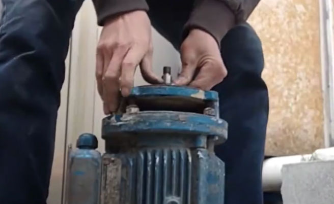 管道循环泵密封圈更换图